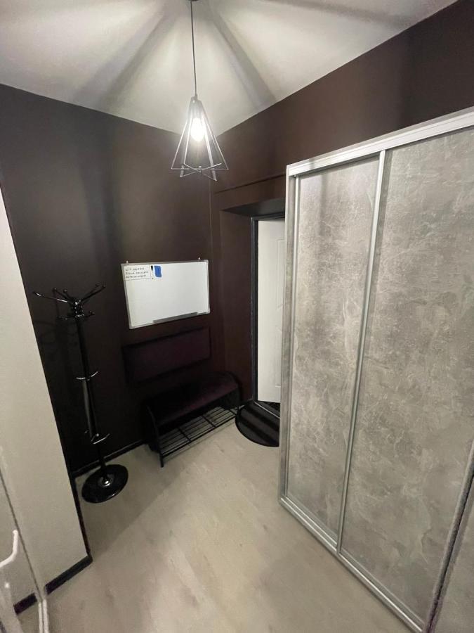 Vel Люкс Apartamento Chernivtsi Exterior foto