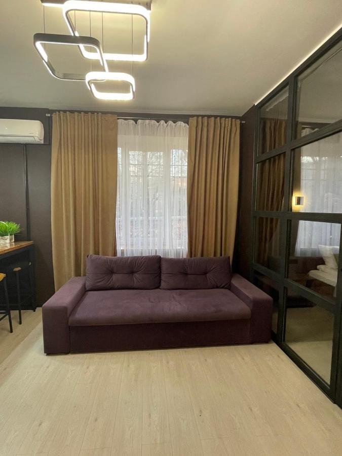 Vel Люкс Apartamento Chernivtsi Exterior foto